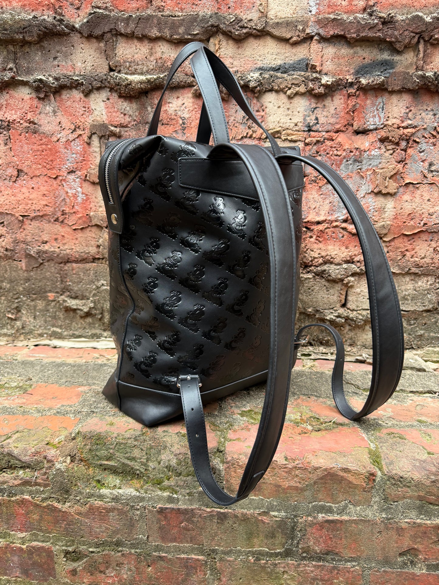 SMOKEBURST BOOKBAG